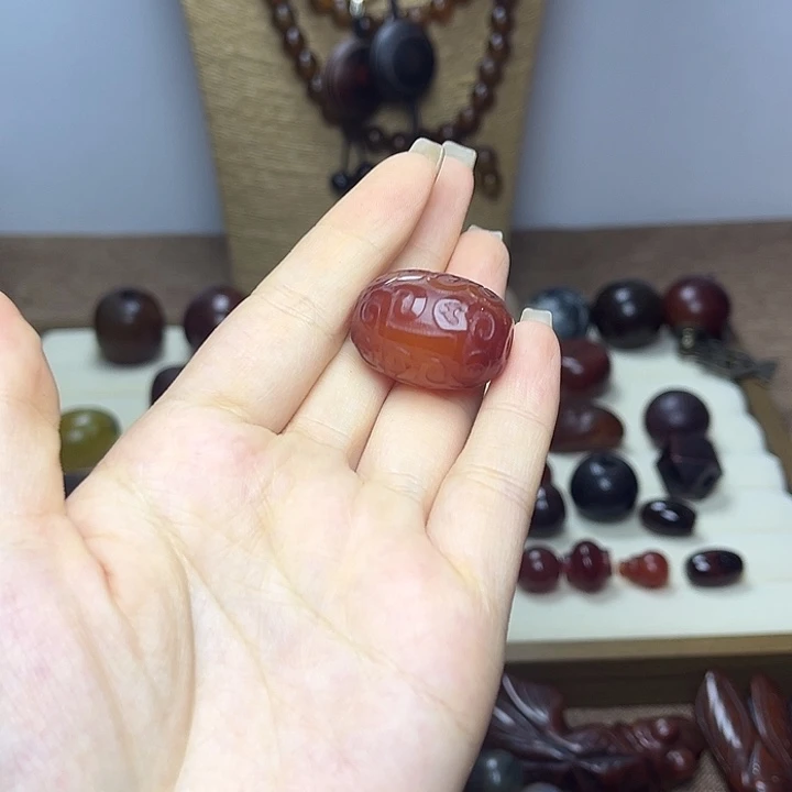 玛瑙/玉髓未镶嵌玛瑙珠子1111