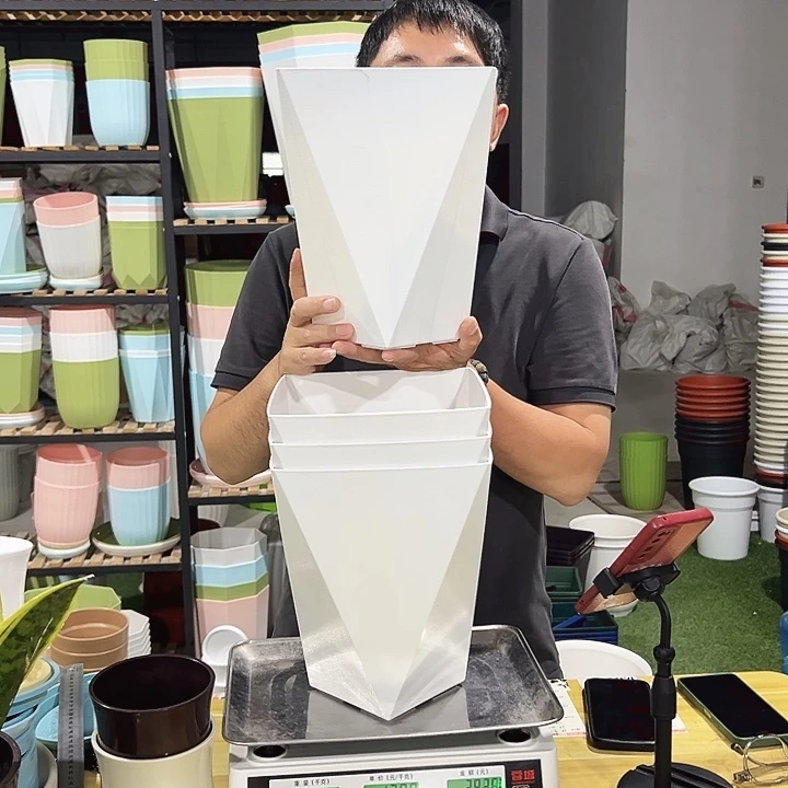 微瑕FV210口21高27白色4个无托