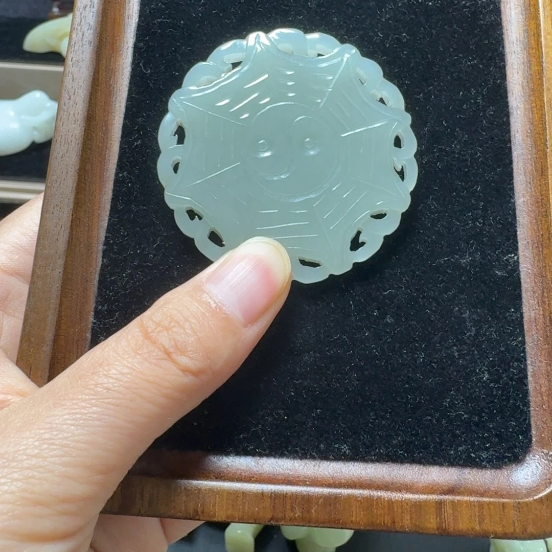 无***相新号开播 挂件一件