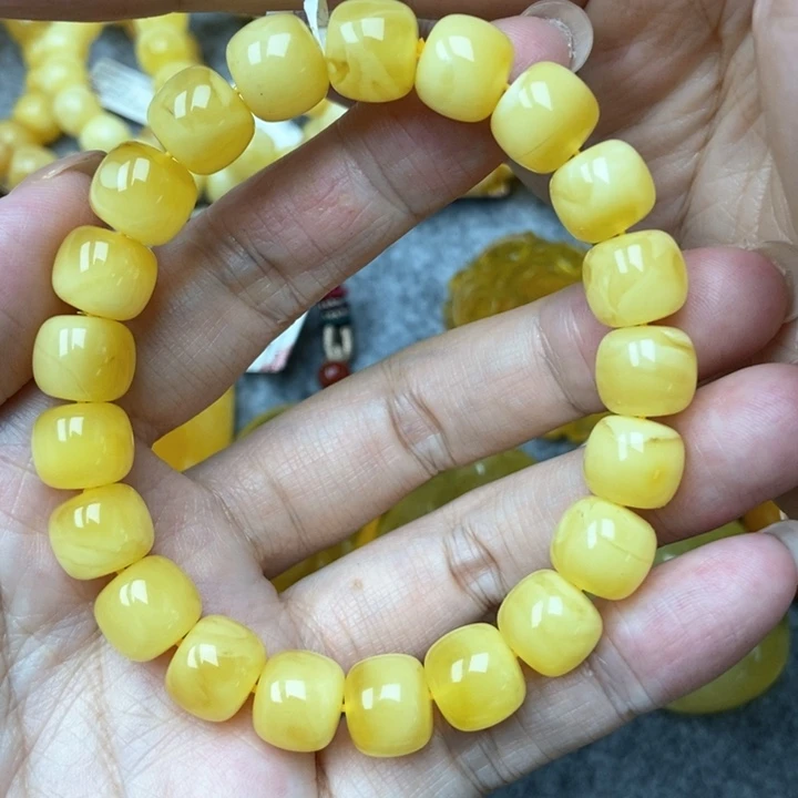 琥珀未镶嵌珠宝奇石9