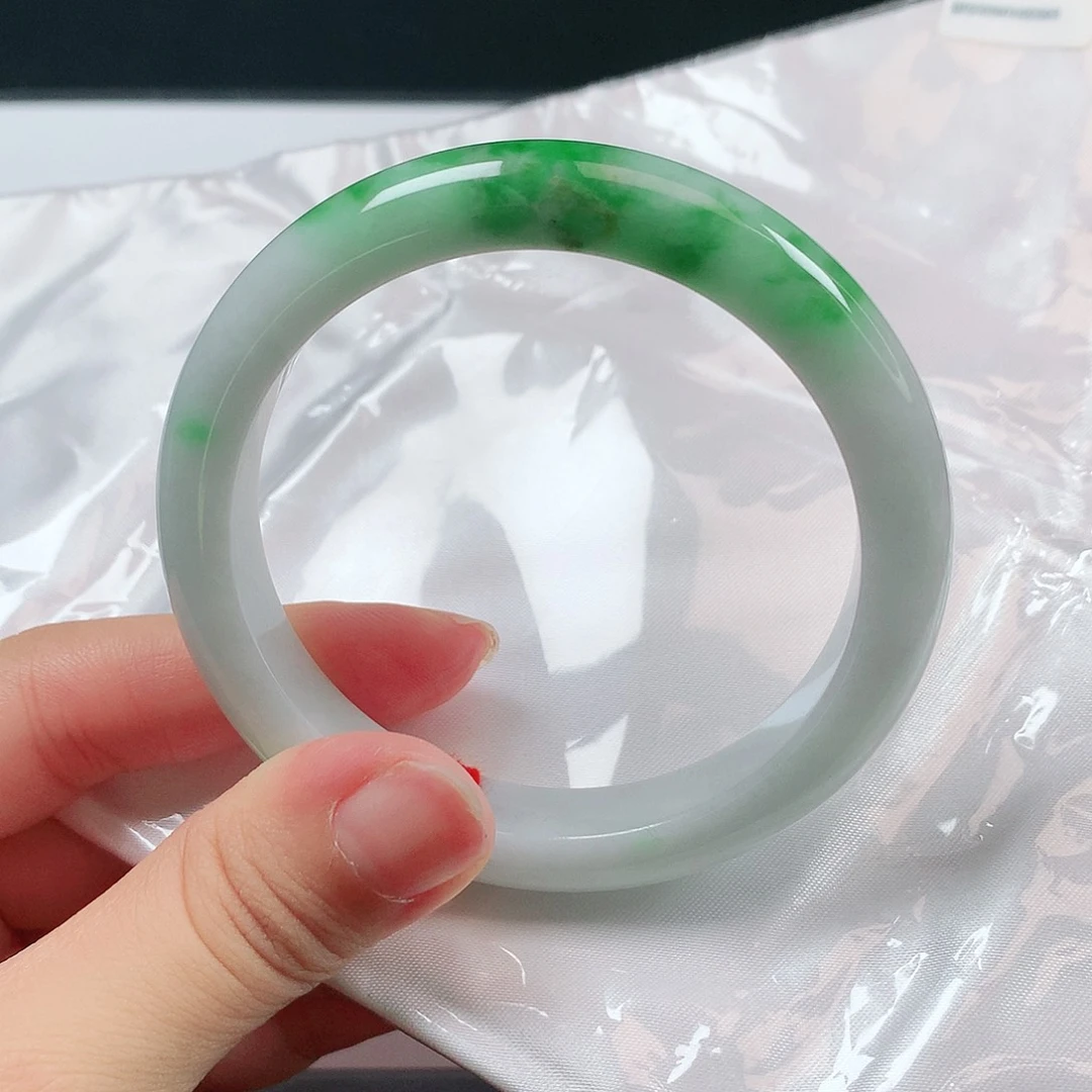 未镶嵌手镯翡翠1572