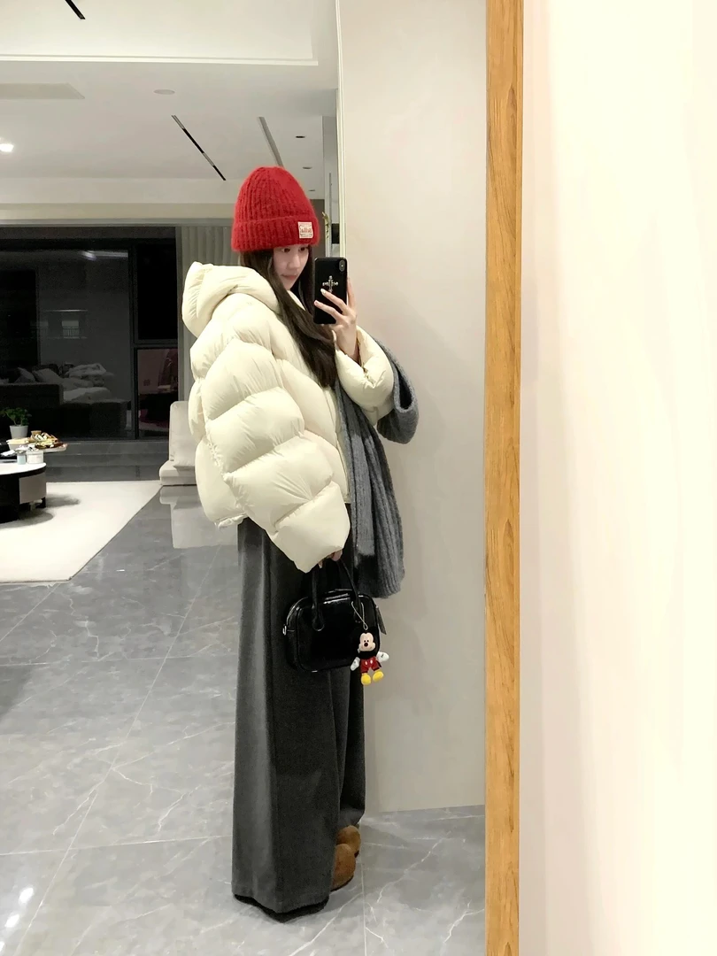 2025秋冬新款韩系温柔泡芙连帽保暖棉服外套搭配休闲阔腿裤两件套