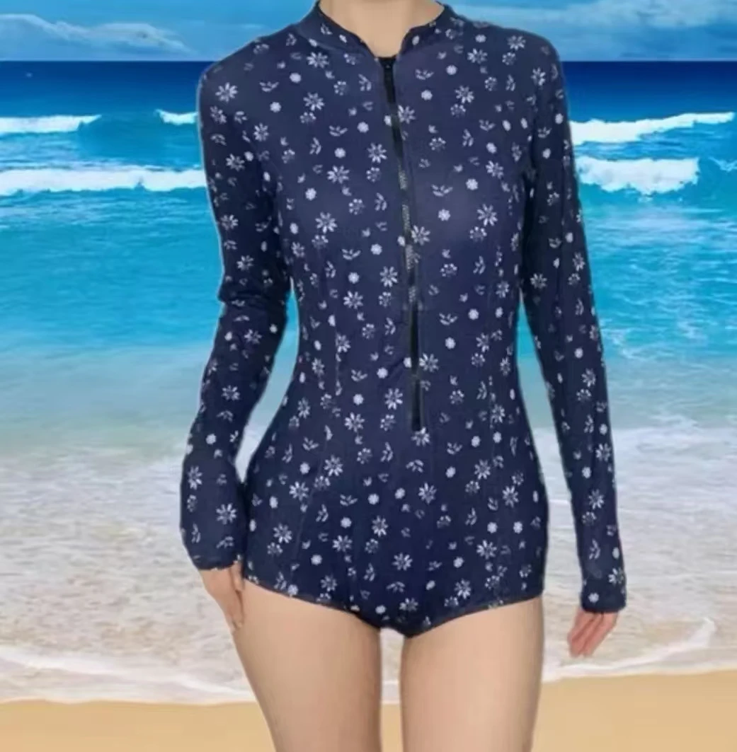 女士连体泳衣专业运动款平角设计适合度假游泳（蓝小花专门链接）