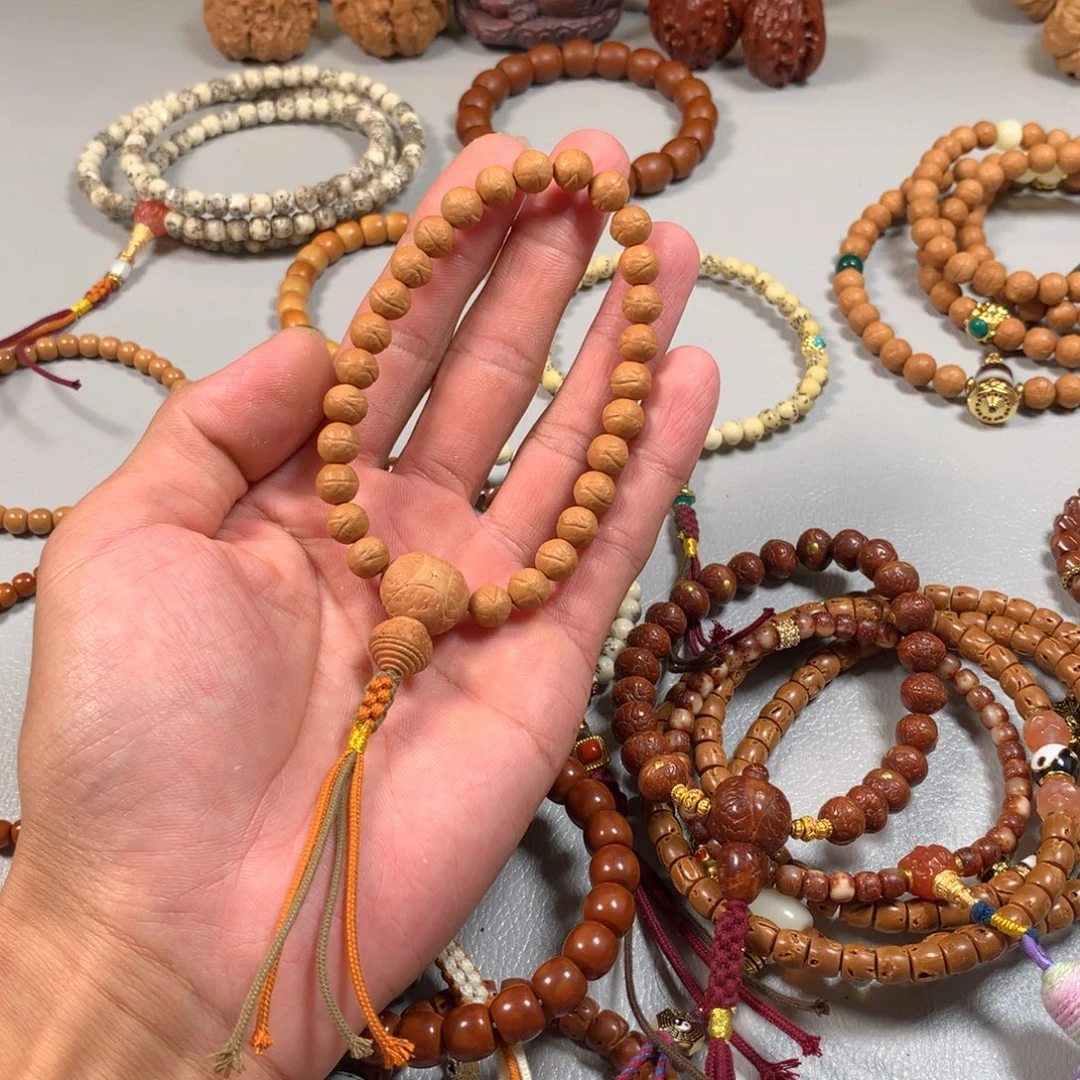 凤眼菩提吊坠。。。。。。。。。。