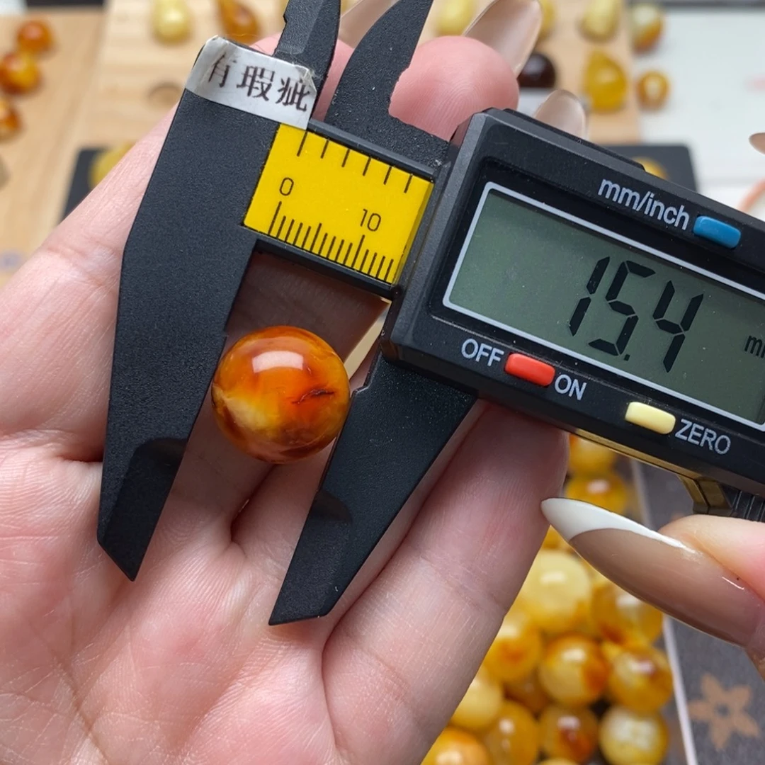 琥珀未镶嵌珠宝奇石蜜蜡1326