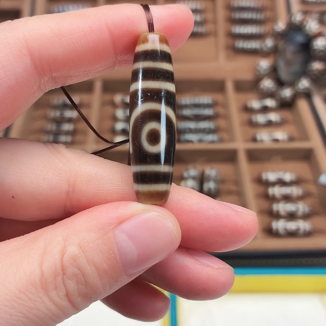 尼***翁玛瑙/玉髓合金颈饰