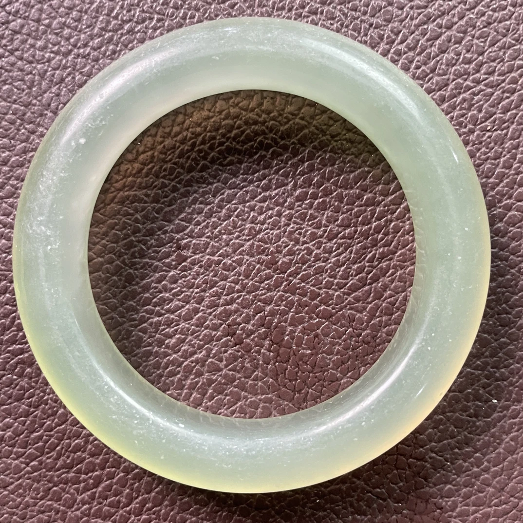 【抖音官方珠宝质检鉴定】天然冰绿蛇纹石玉手镯