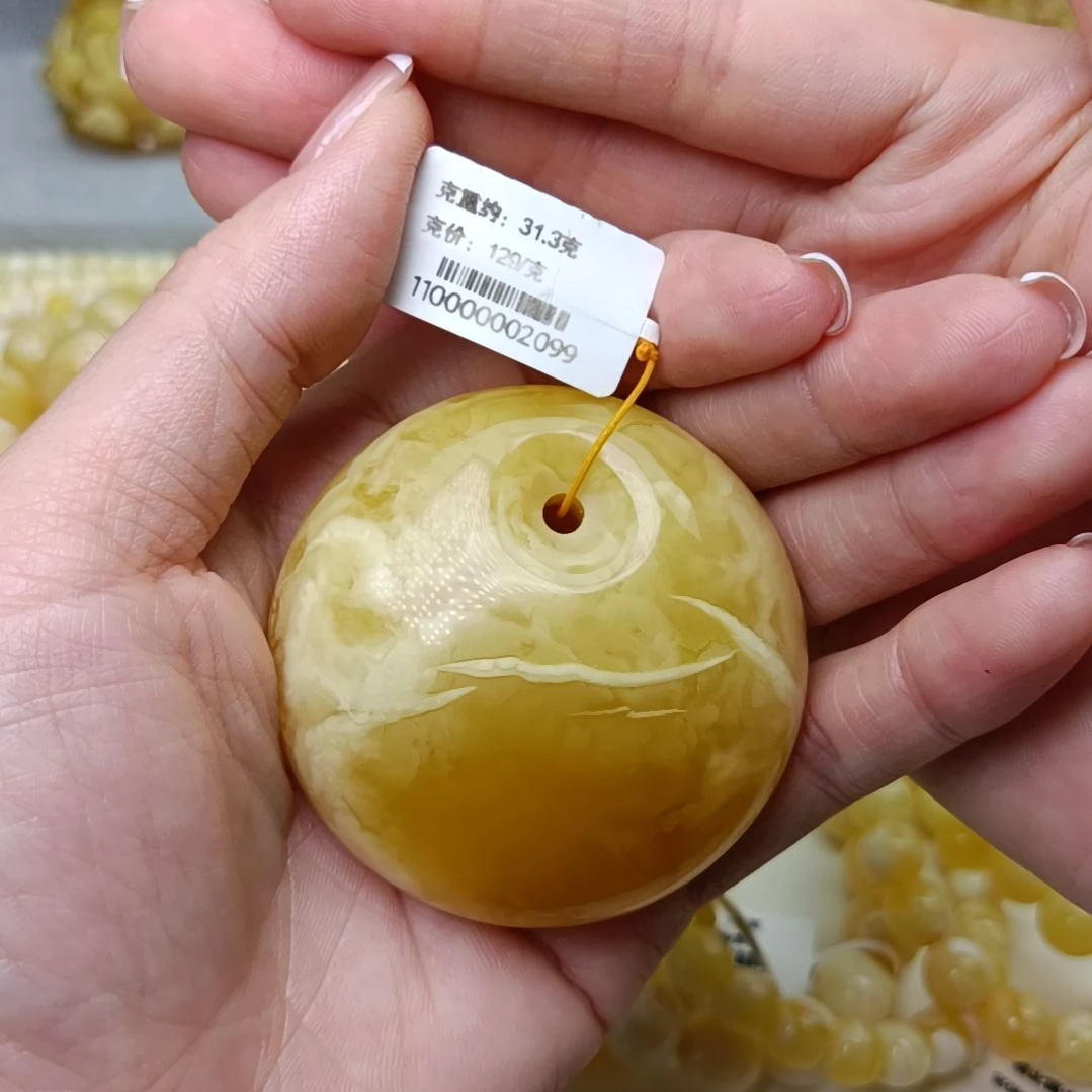 未镶嵌吊坠(不含链)蜜蜡公主扣  吊坠