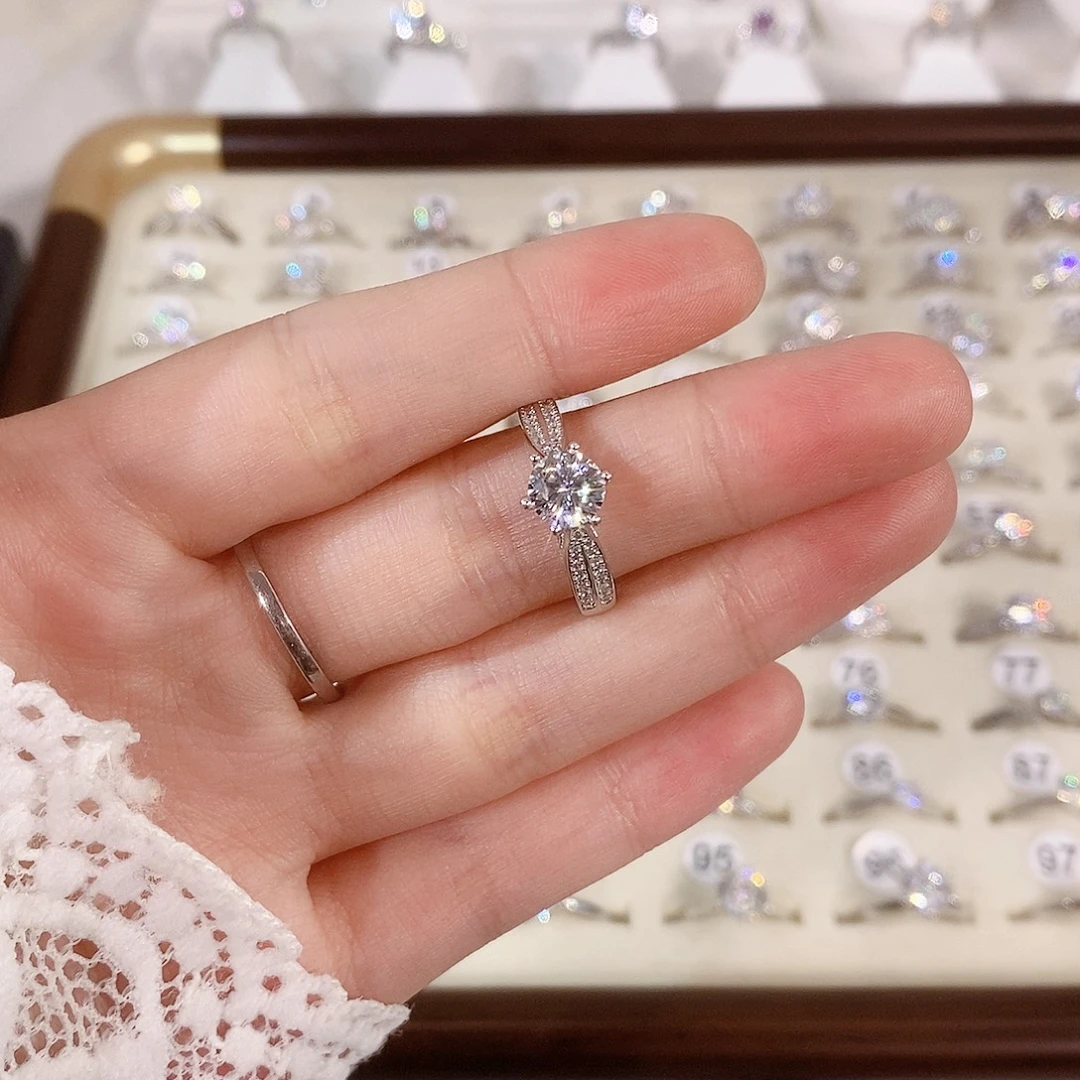 925银合成碳硅石星光皇后