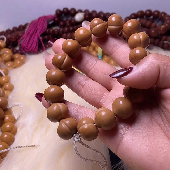 视***镜手串猴头核桃16尺寸镜面柯基屁桃手持全品无暇