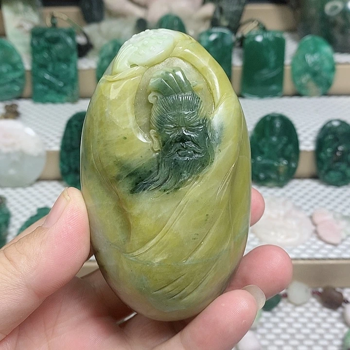 未镶嵌独山玉颈饰