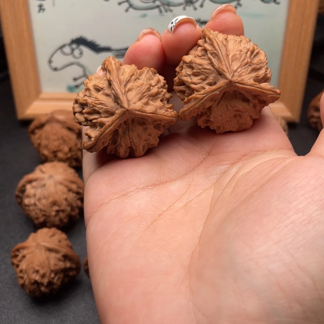 文玩核桃吊坠38全品盘山三棱