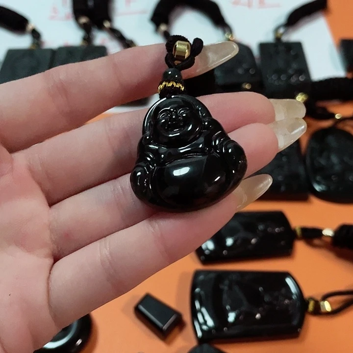 翡翠挂件未镶嵌黄*