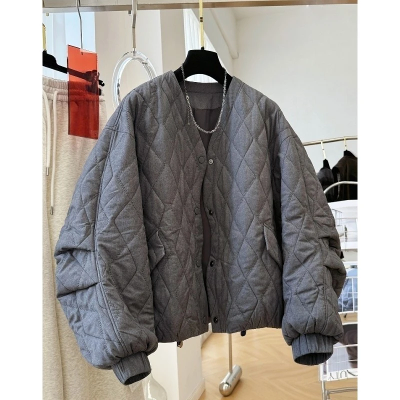 P0558设计感独特别致v领夹棉休闲外套女秋冬慵懒风巨好看宽松棉服