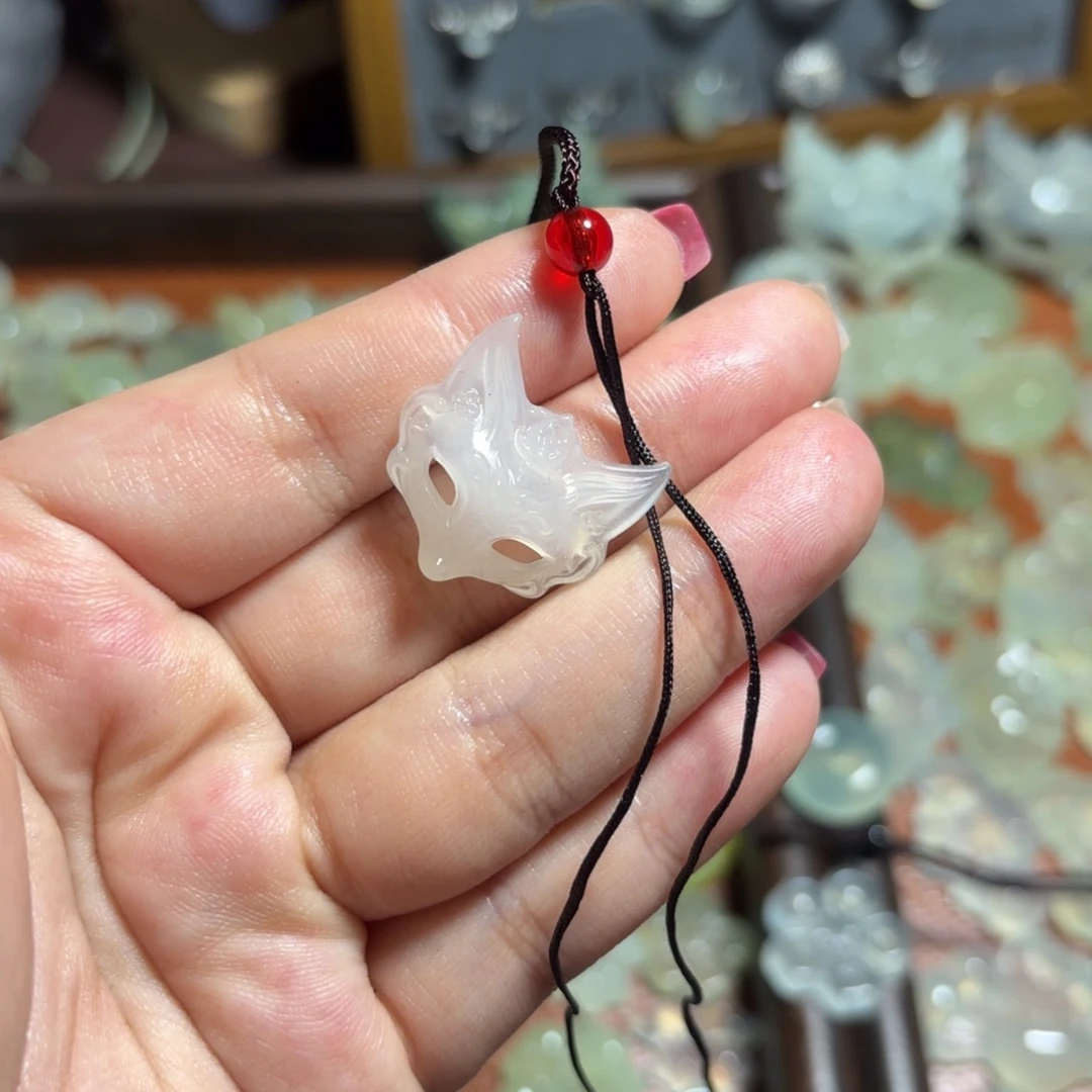 蛇纹石玉合金颈饰