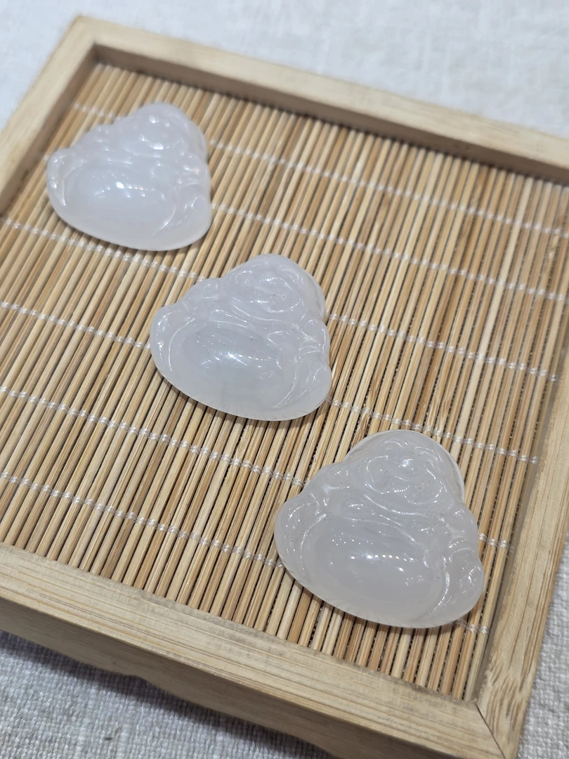 《铁头老猪》HF006天然玉石天山翠约30mm佛公多样性发其一