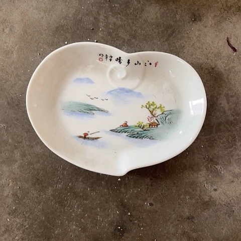 陶瓷手绘碟一个陶瓷