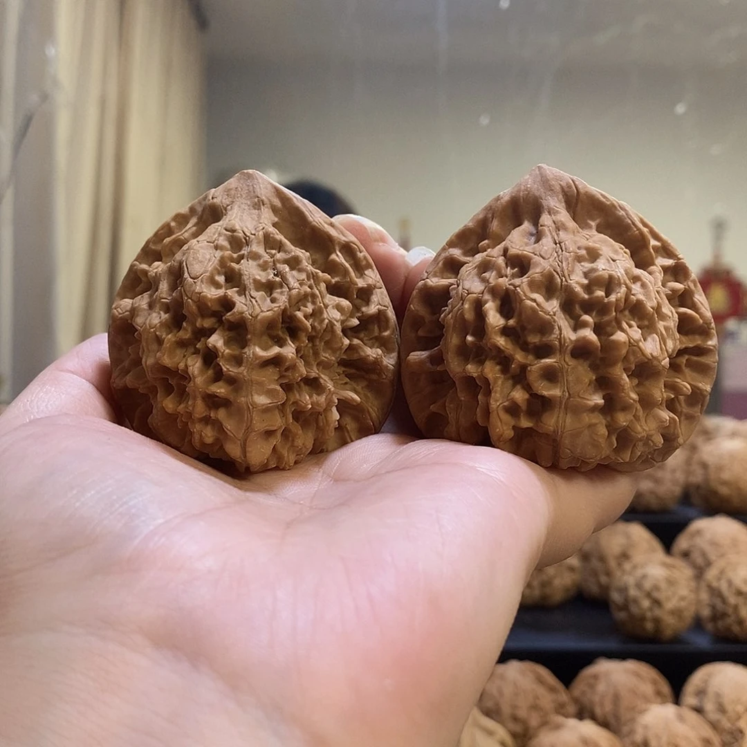 把件文玩核桃53官帽有伤反油