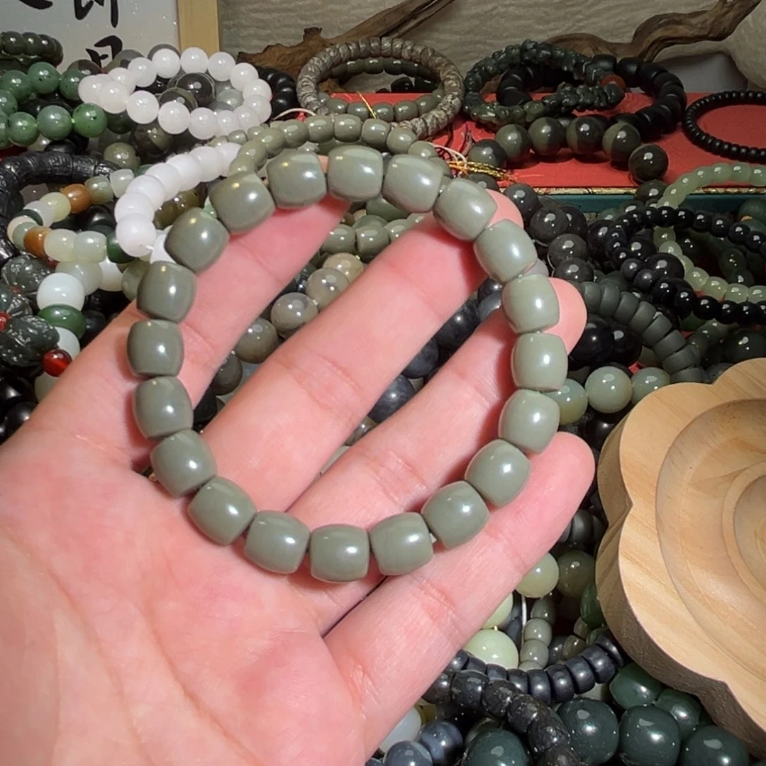 和田玉手链未镶嵌