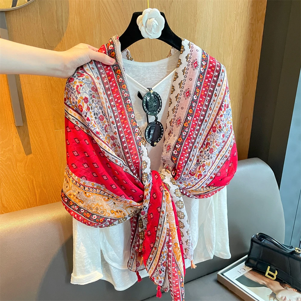Miss both旅游拍照防披肩夏款薄丝巾女民族风纱巾保暖围巾空调房