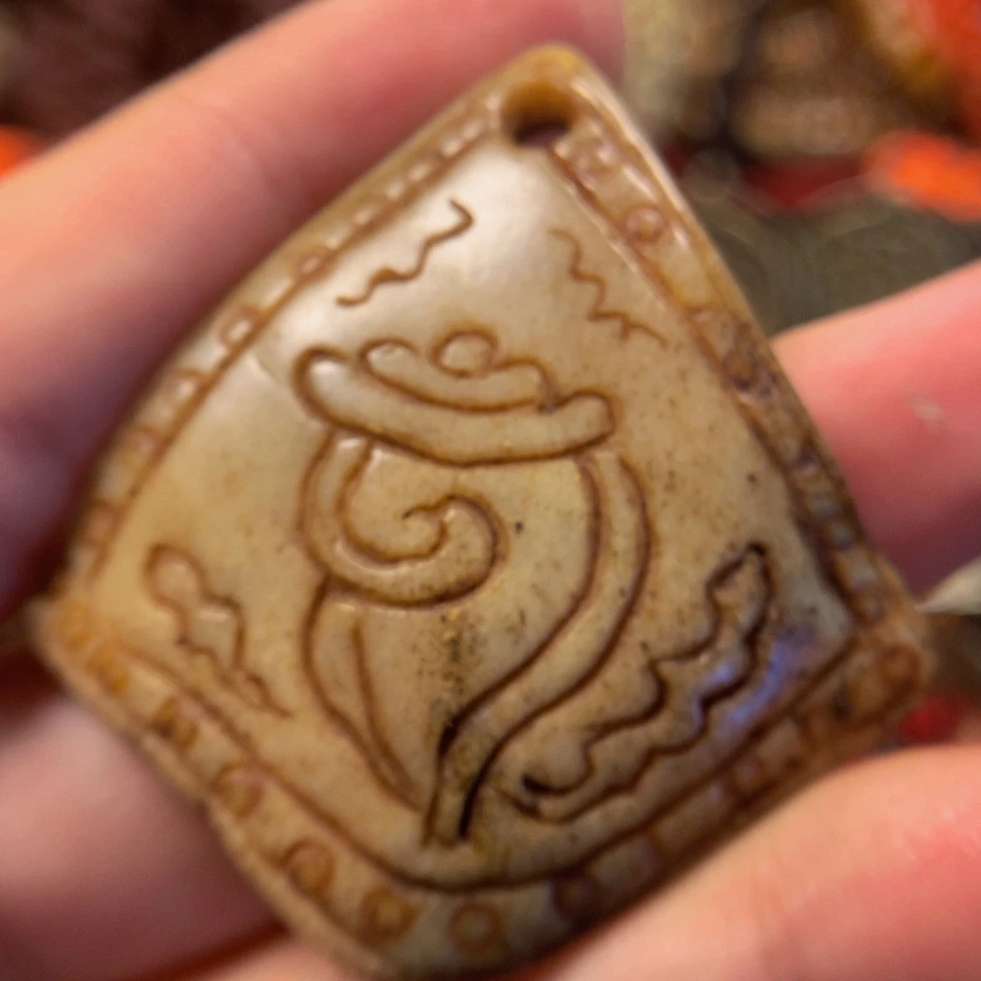 泥塑娘啦擦擦骰子