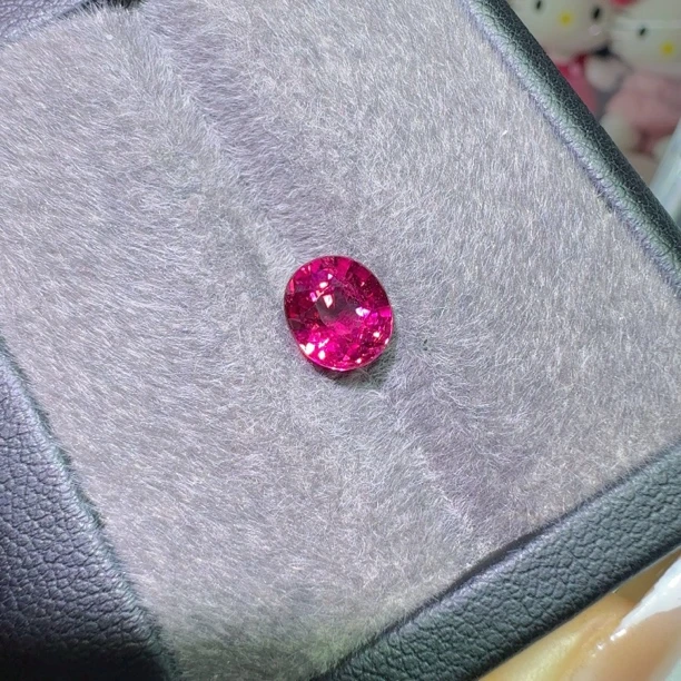 天然精品卢比莱碧玺裸石满火满彩可定制镶嵌1.62克拉6.5x7.3mm