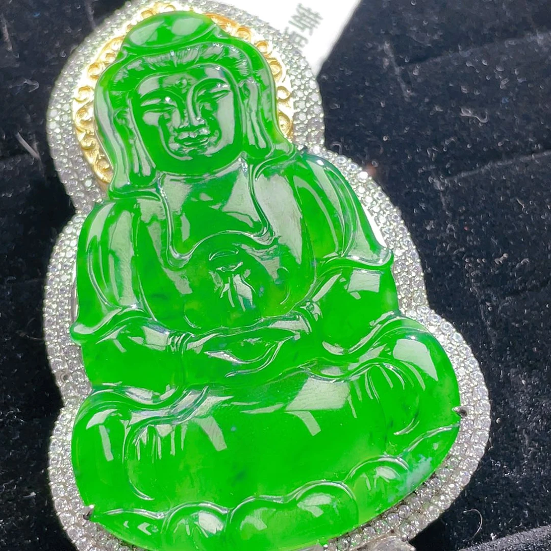 翡翠颈饰未镶嵌32，