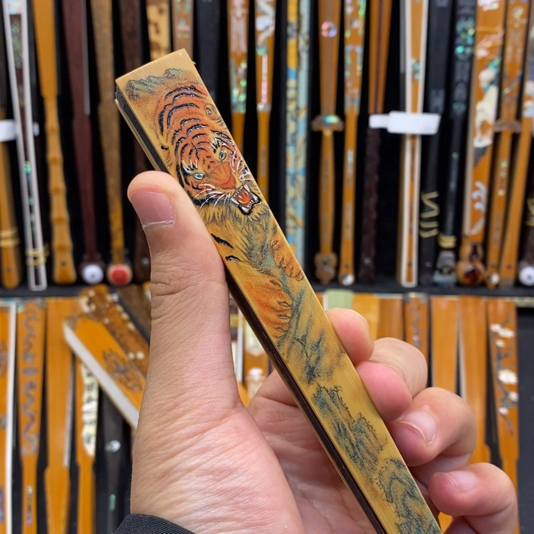 扇子《老虎》雕刻古方