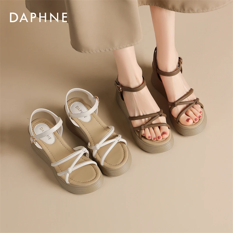 达芙妮女式时尚休闲百搭夏季软底厚底舒适纺织仙女风透气时装凉鞋