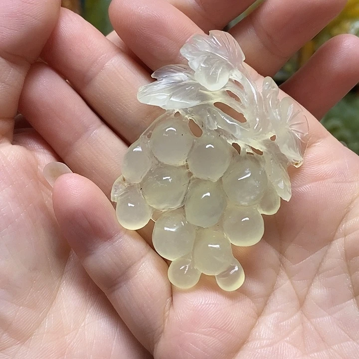 岫玉未镶嵌吊坠(赠链)