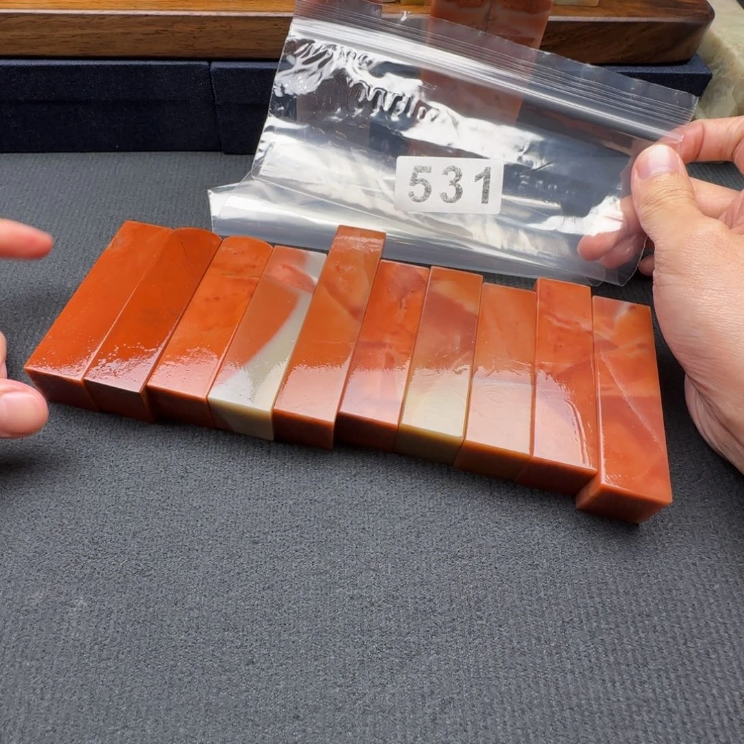 见***房老挝石老挝石 老挝石