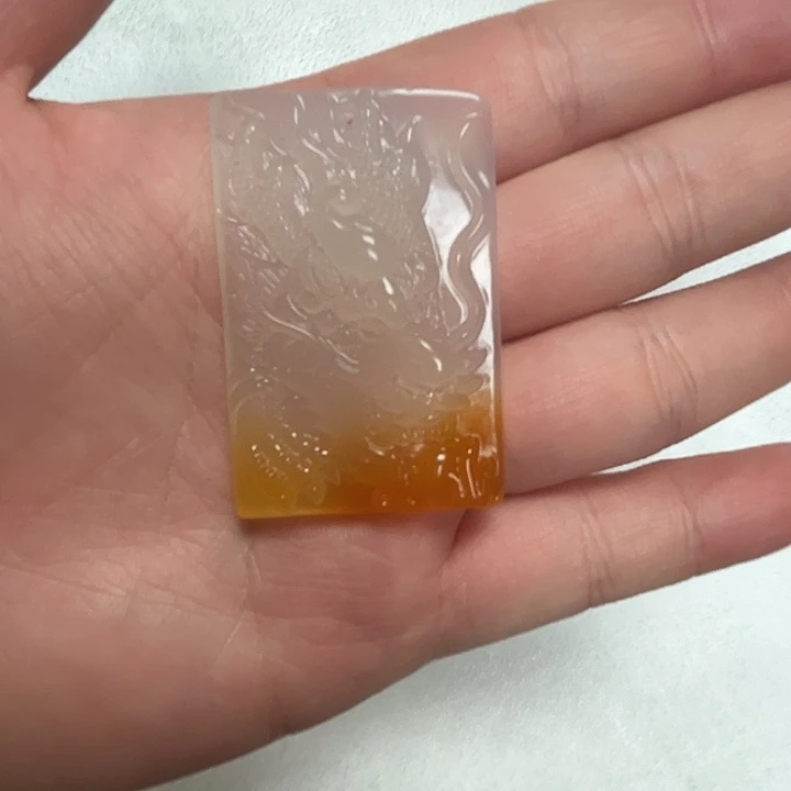 未镶嵌颈饰玛瑙/玉髓