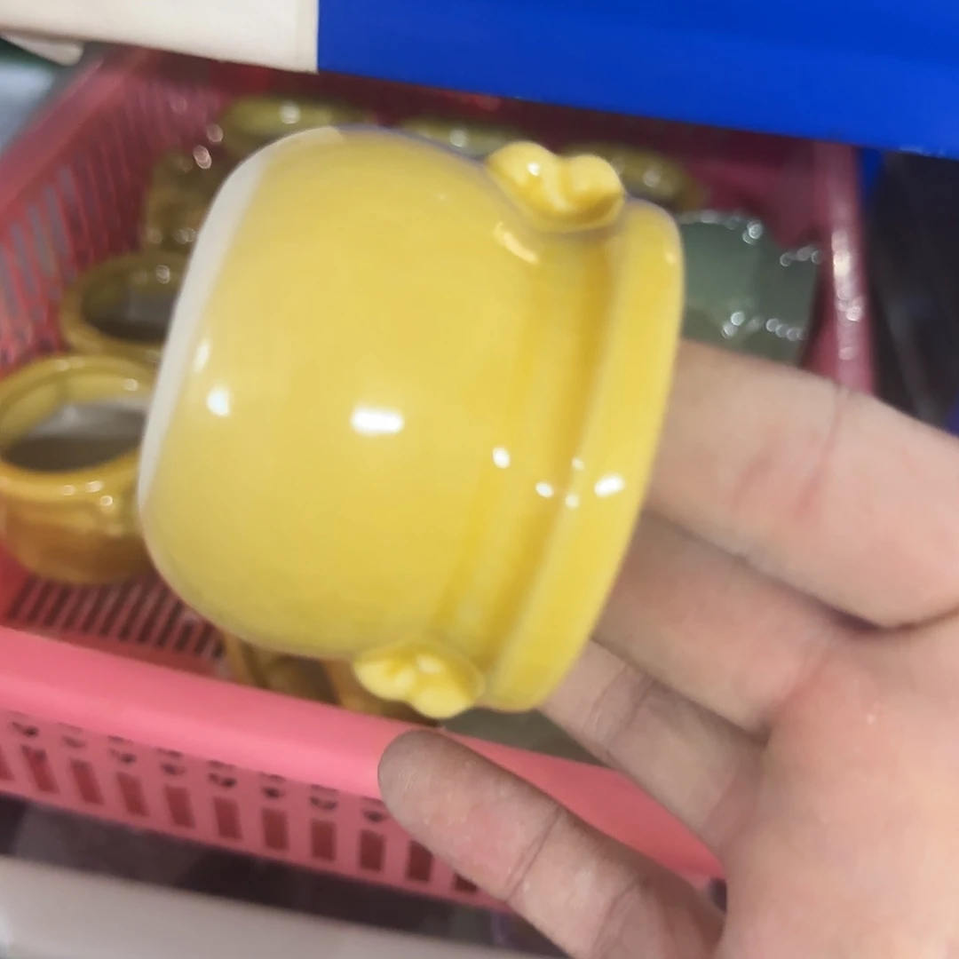 福利局库存尾单·有孔花盆当天满9元发