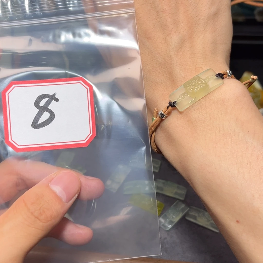 蛇纹石玉合金颈饰