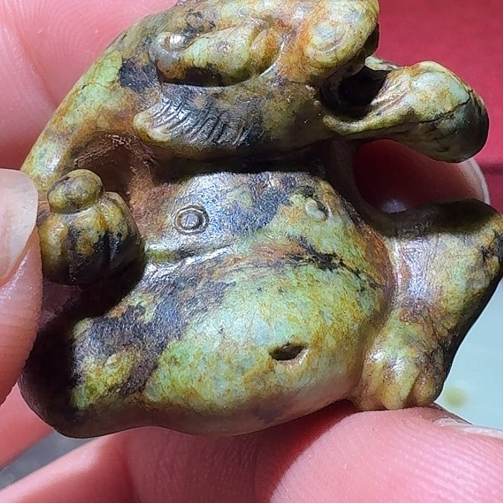 和田玉（糖玉）未镶嵌颈饰闻*