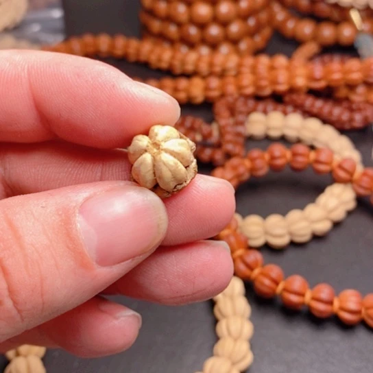 柏香籽/百香籽吊坠