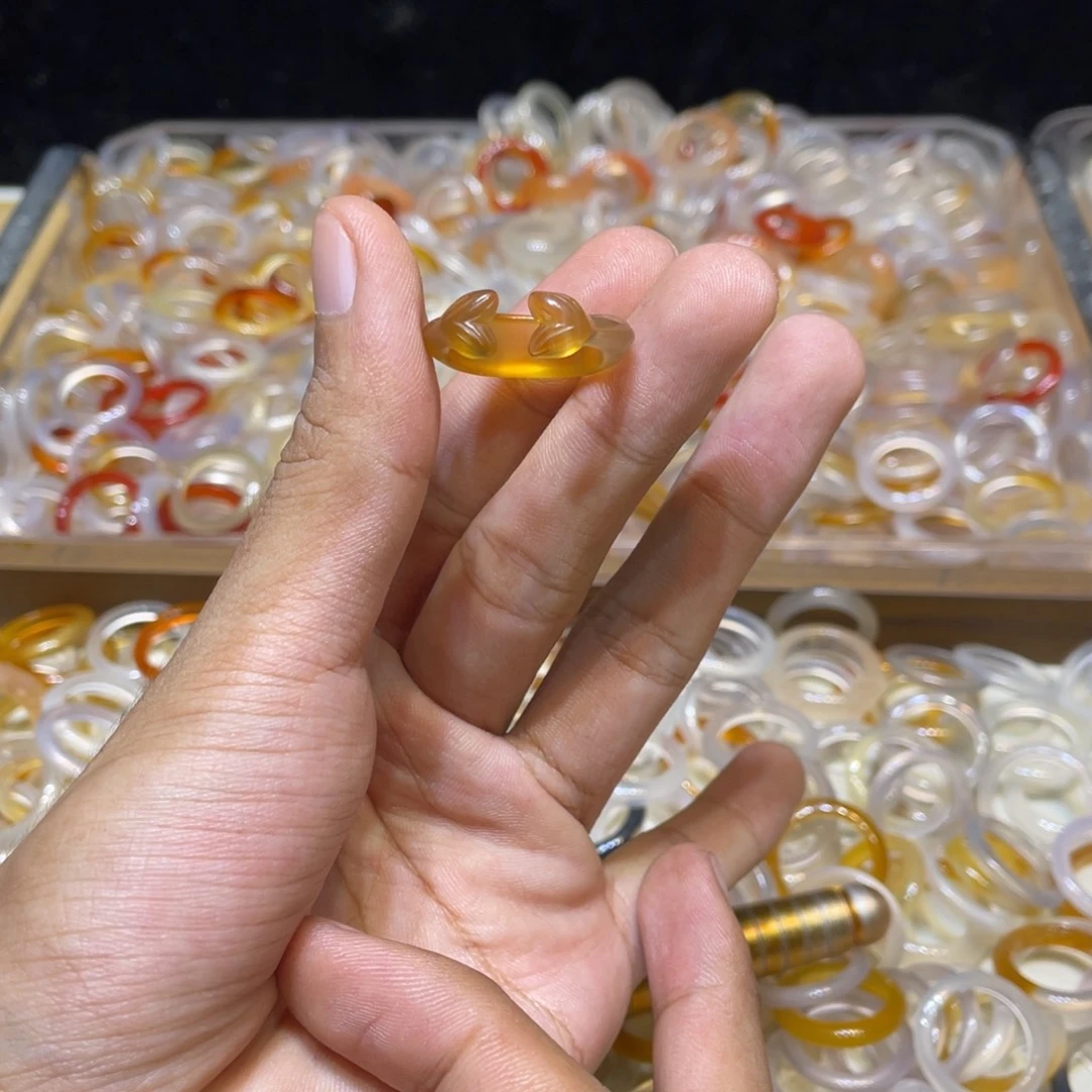 未镶嵌戒指玛瑙/玉髓77号港17