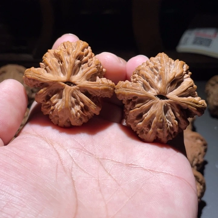 桃核吊坠41虎头全品