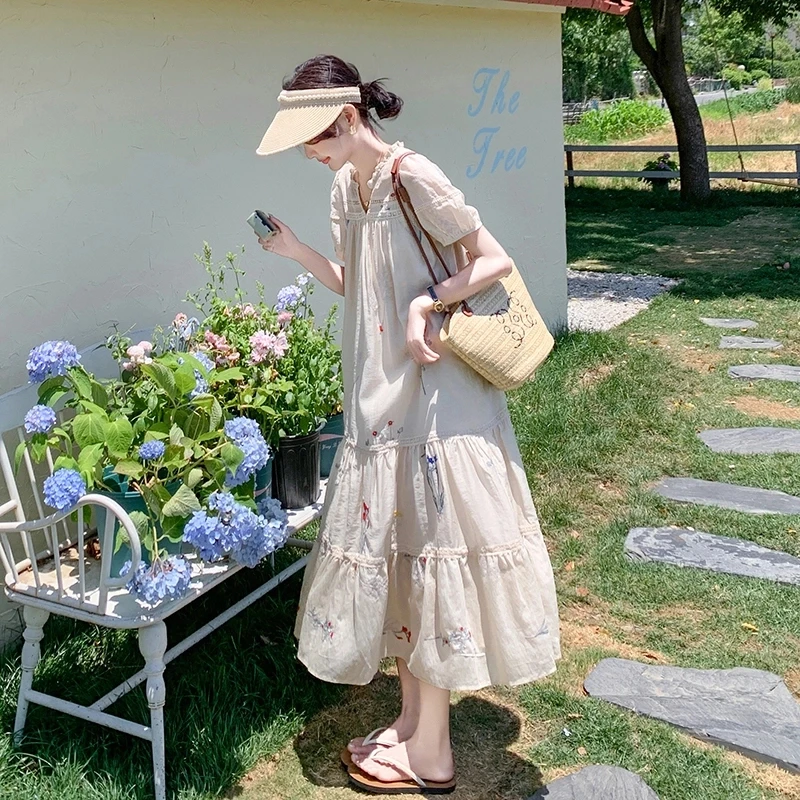 【交个朋友专属】超好看复古V领重工刺绣度假连衣裙新款女夏仙女裙