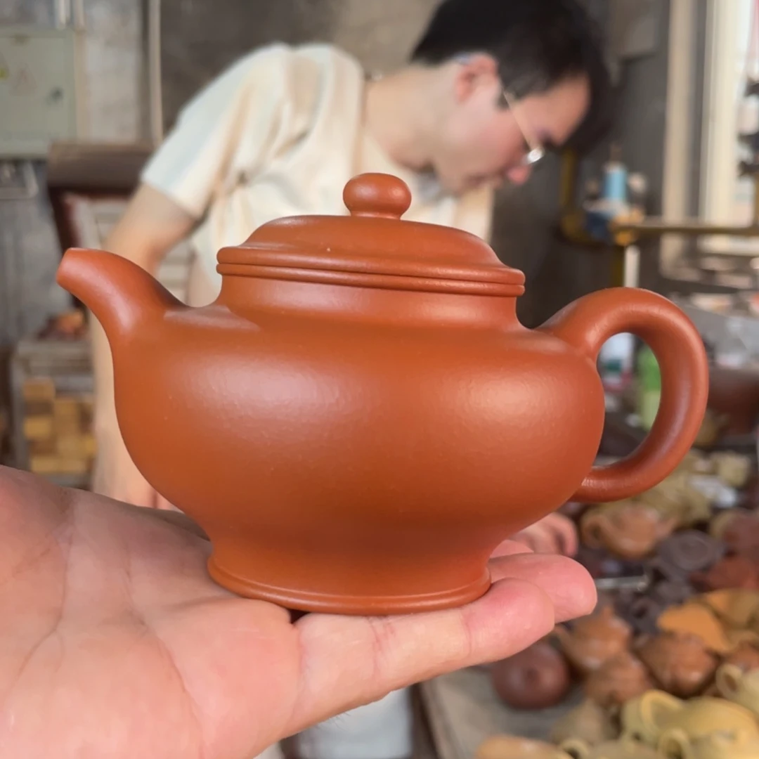 茶壶紫砂LD。赵庄朱泥。 掇只。 180CC