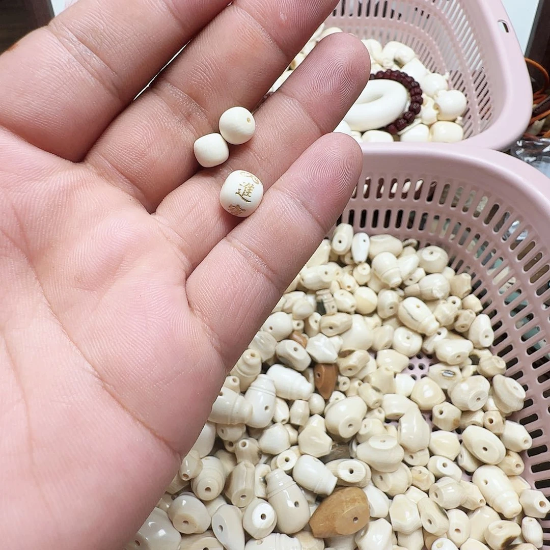 ꧁***꧂猛犸牙87两颗，10招财1个。