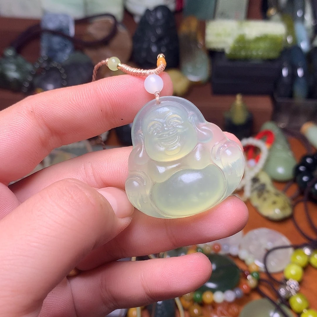 未镶嵌蛇纹石玉颈饰
