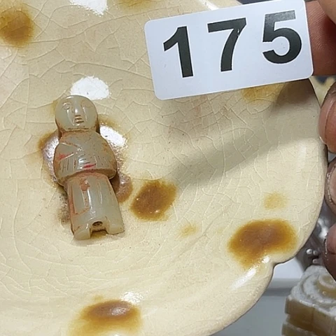 瓷片小****里瓷器制作过程是根据不同种类