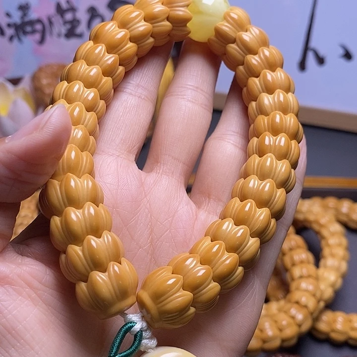 猴头核桃吊坠搭配款