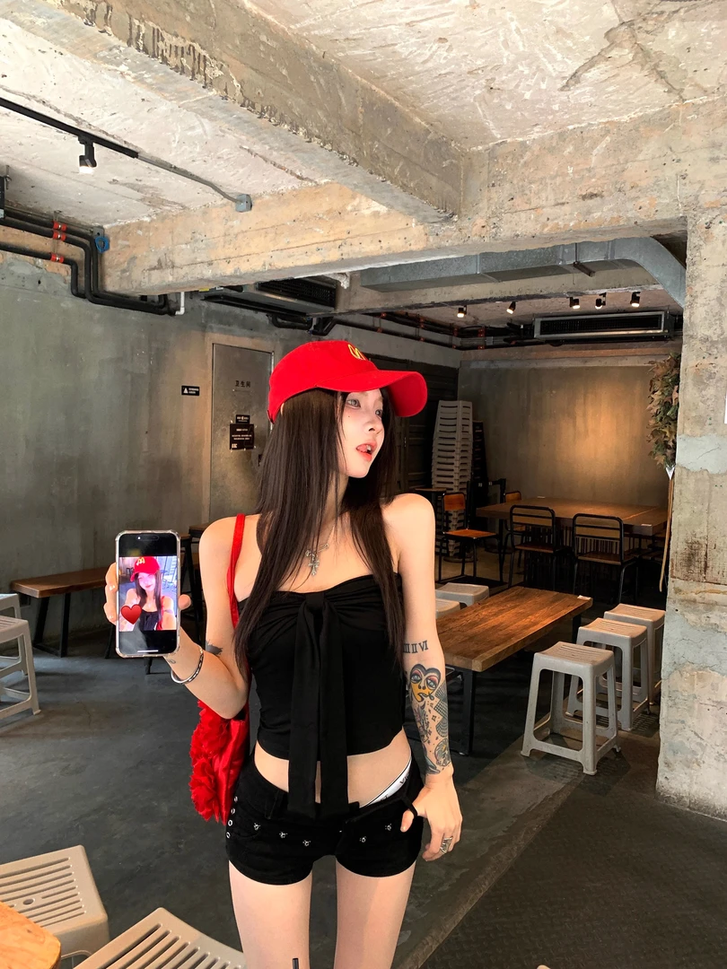 复古红色抹胸小背心女夏季设计感蝴蝶结性感辣妹内搭短款外穿上衣