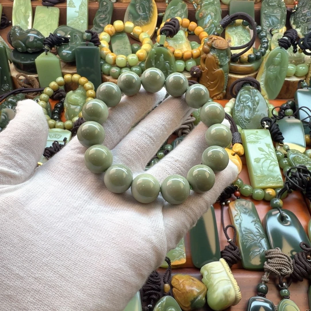 ****7岫岩老玉（透闪石质玉）未镶嵌手链