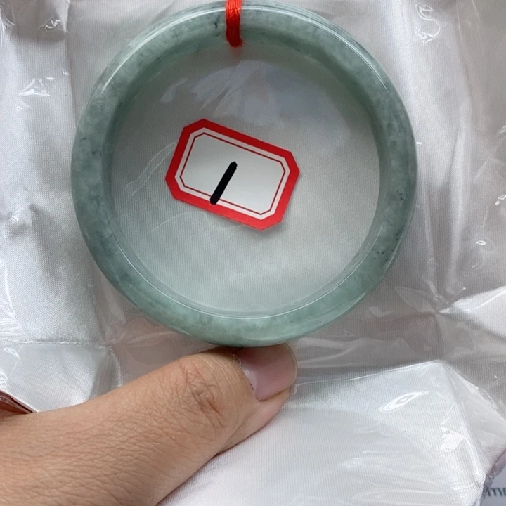 未镶嵌手镯翡翠翡翠