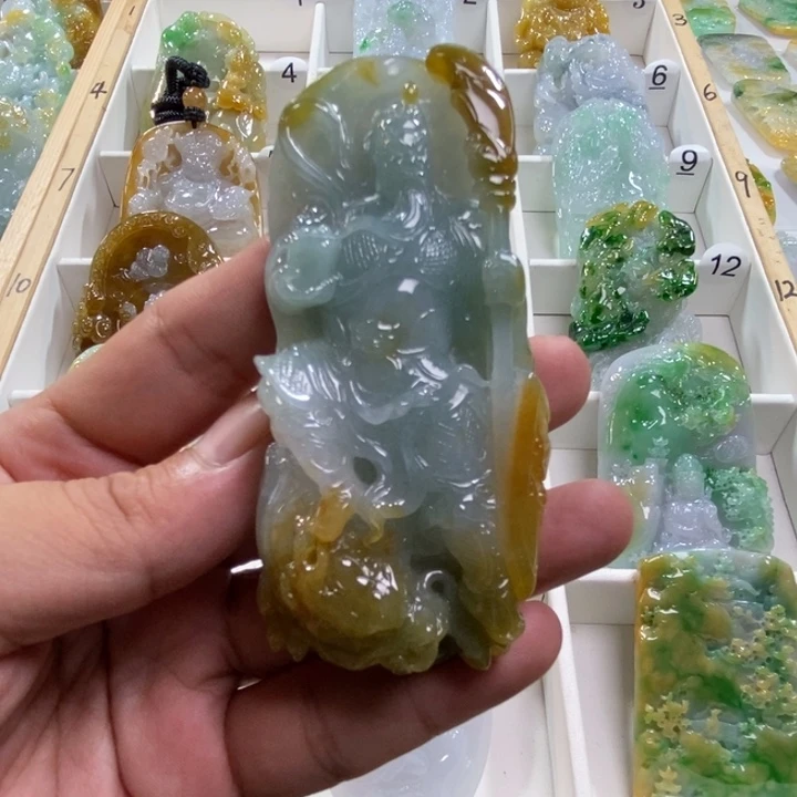 颈饰未镶嵌翡翠P***e关公