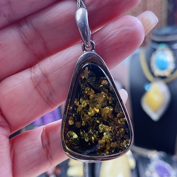 琥珀颈饰银S925镶嵌吊坠