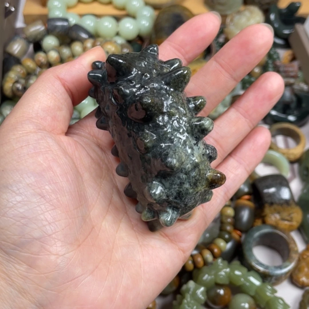 【闪购商品】岫岩河磨玉（透闪石质玉）未镶嵌把件